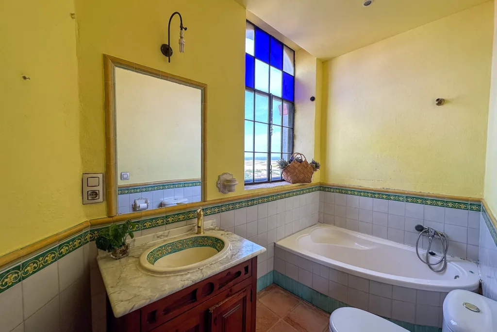 Baño principal de la vivienda en Calle San Bartolomé