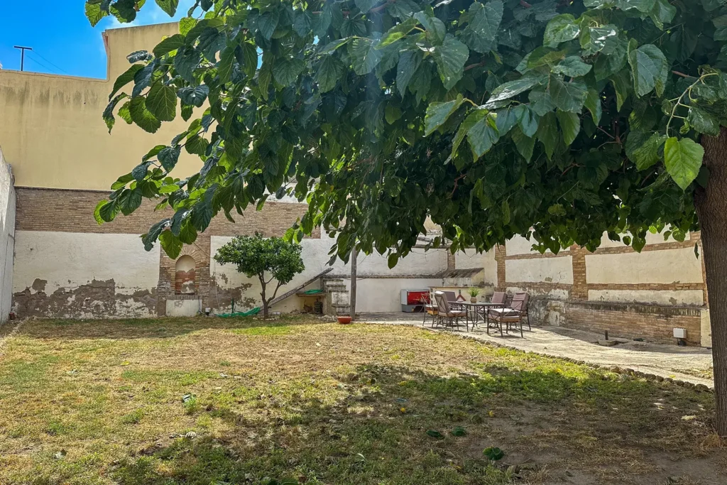 Patio exterior de la vivienda en Villalba del Alcor