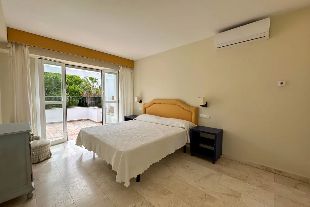 Dormitorio de invitados del chalet en Nuevo Portil