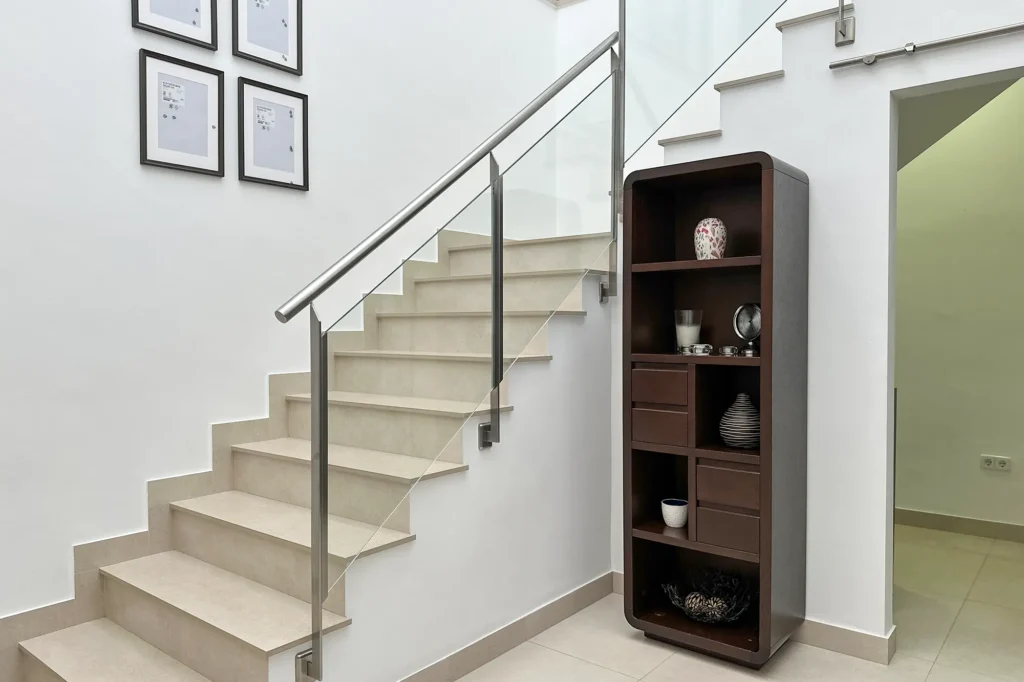03_Escalera_Principal